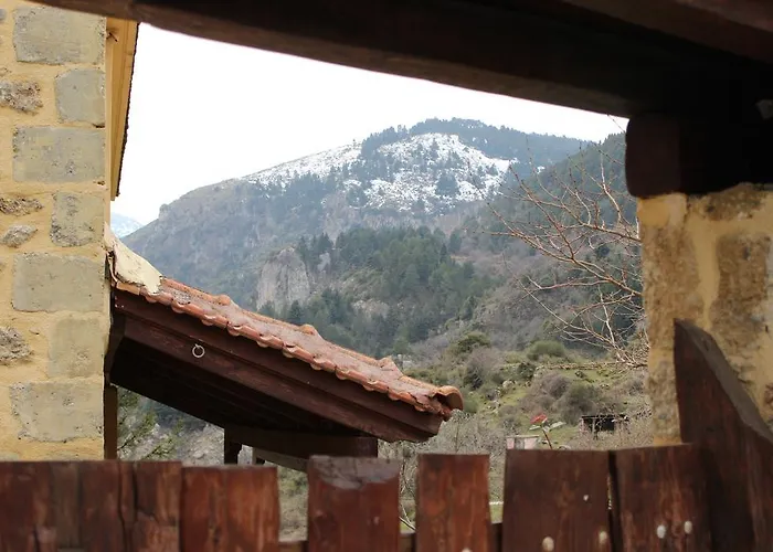 εν αρχή - En Arhi Ano Trikala