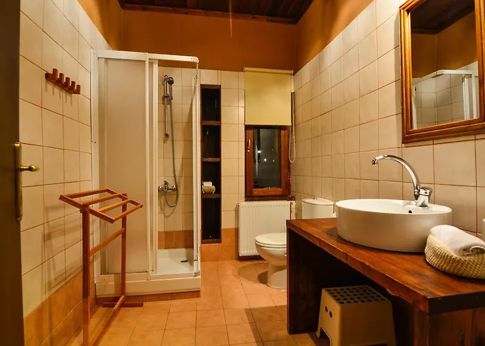 εν αρχή - En Arhi