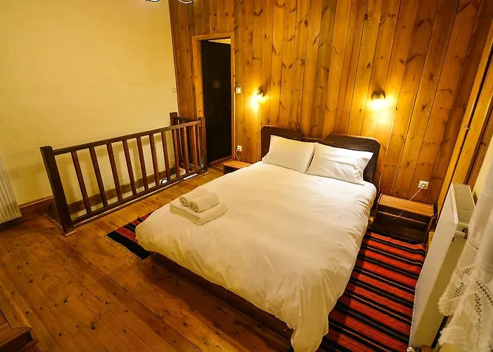 εν αρχή - En Arhi Tatil Evi Ano Trikala